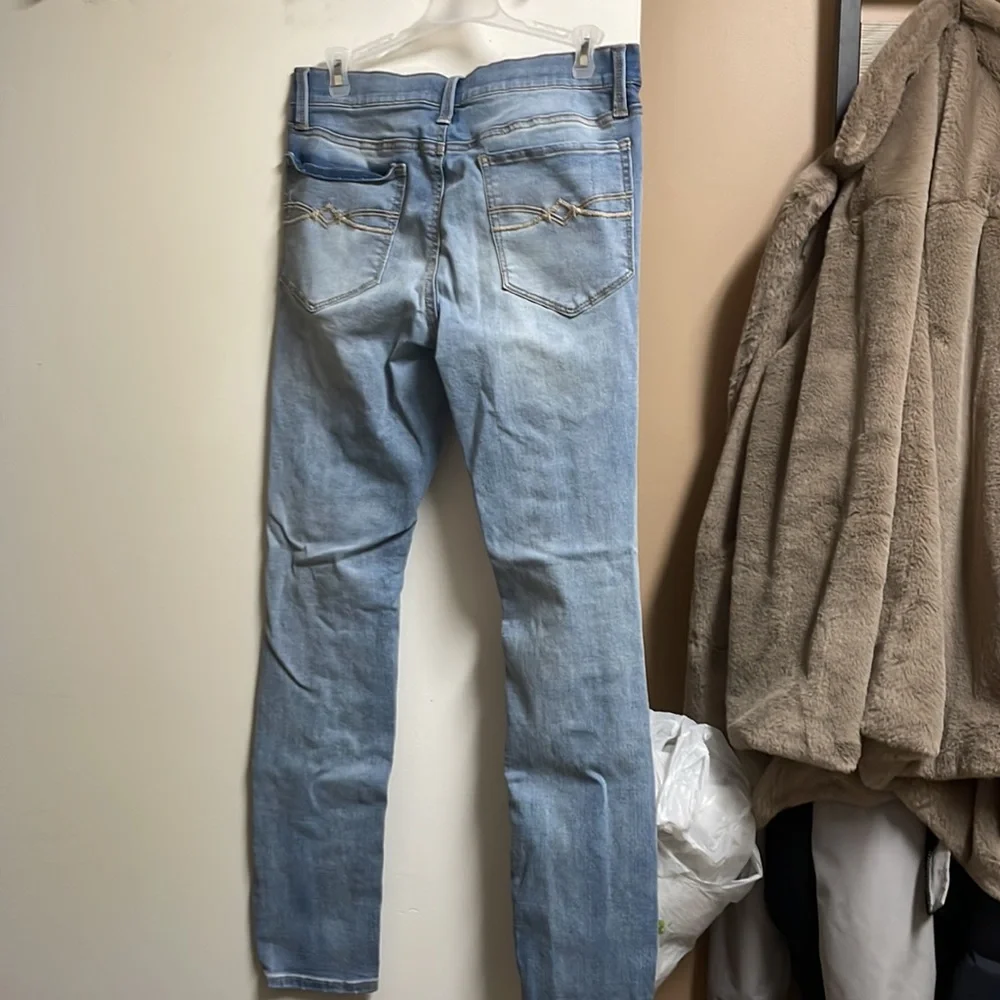 Blue Ripped Jeans - Picture 2 of 2